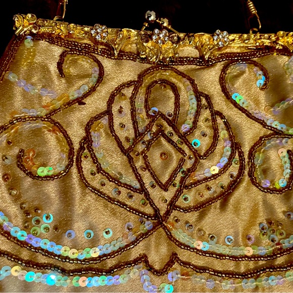 Vintage gorgeous clutch with removable chain - Picture 2 of 8